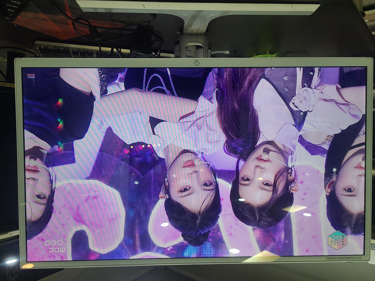 32인치 중고모니터! 저렴하게 구매하세요