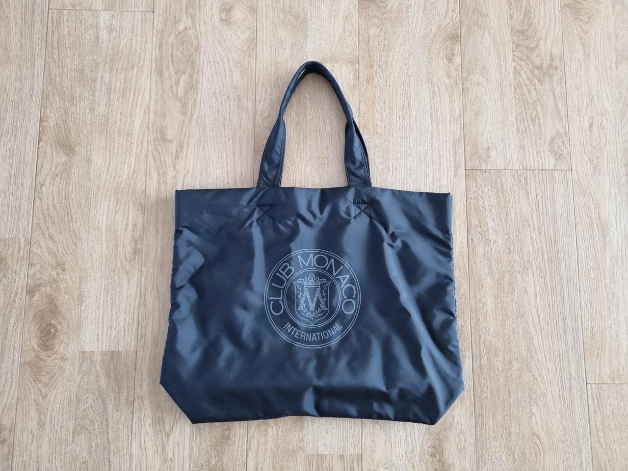 클럽모나코 빅로고 숄더백