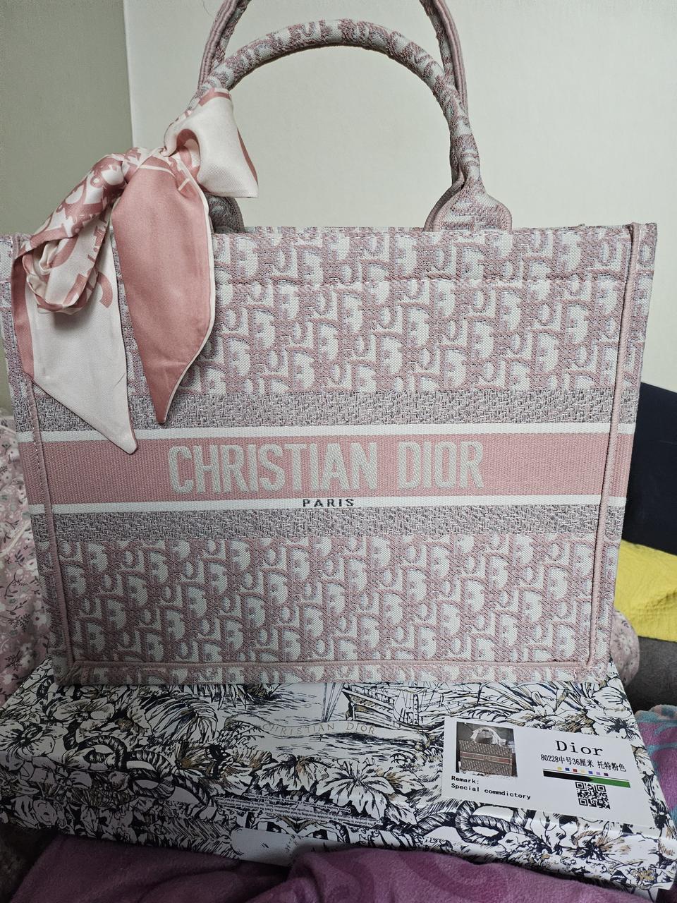 디올 북도트 미듐