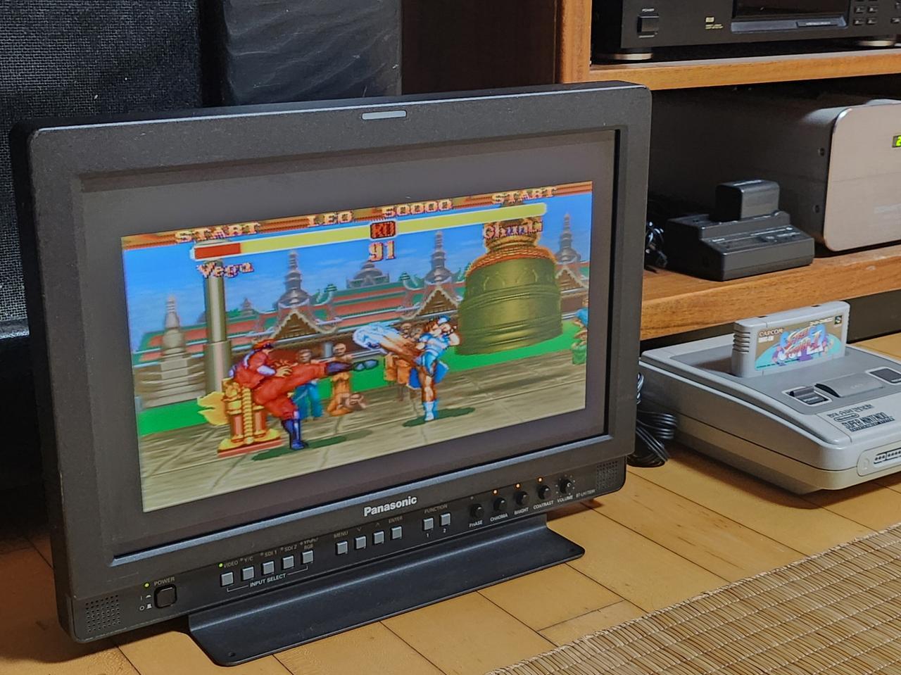 파나소닉 LH1700WE 17인치 와이드 방송용 LCD 모니터 방모 게임