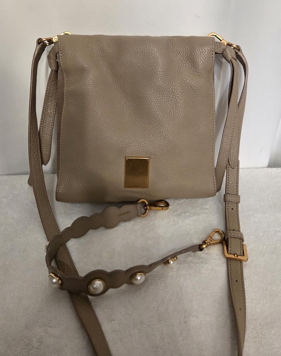 정품)쿠론 메리앤 크로스백