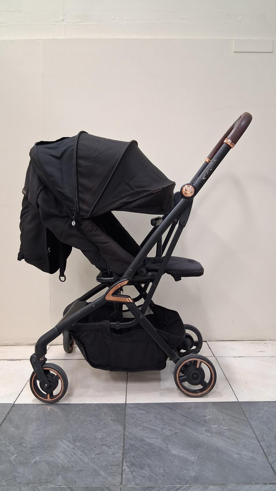 최고급 명품 초경량 양대면 기내반입 유모차 타보 이노스핀. 초경량으로 기