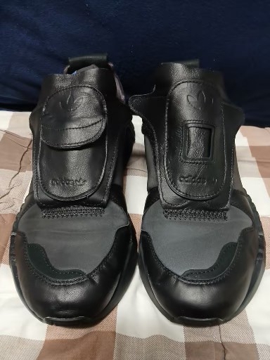 아디다스퓨처페이서260