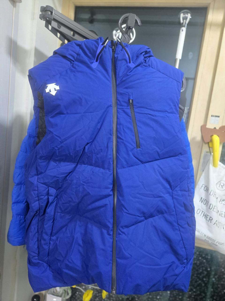 데쌍트 패딩조끼