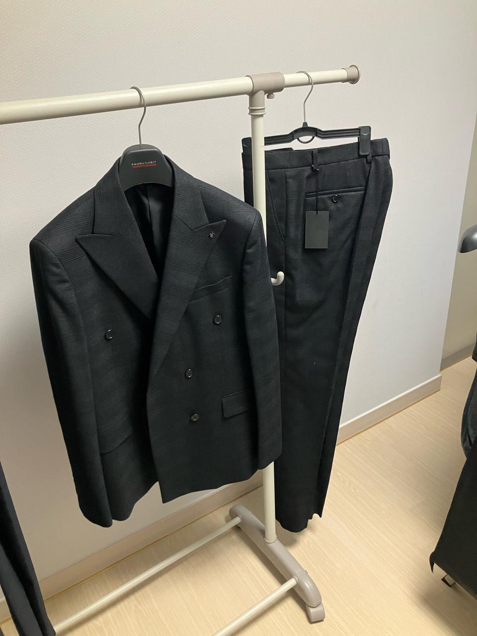 지이크 파렌하이트 더블정장 세트