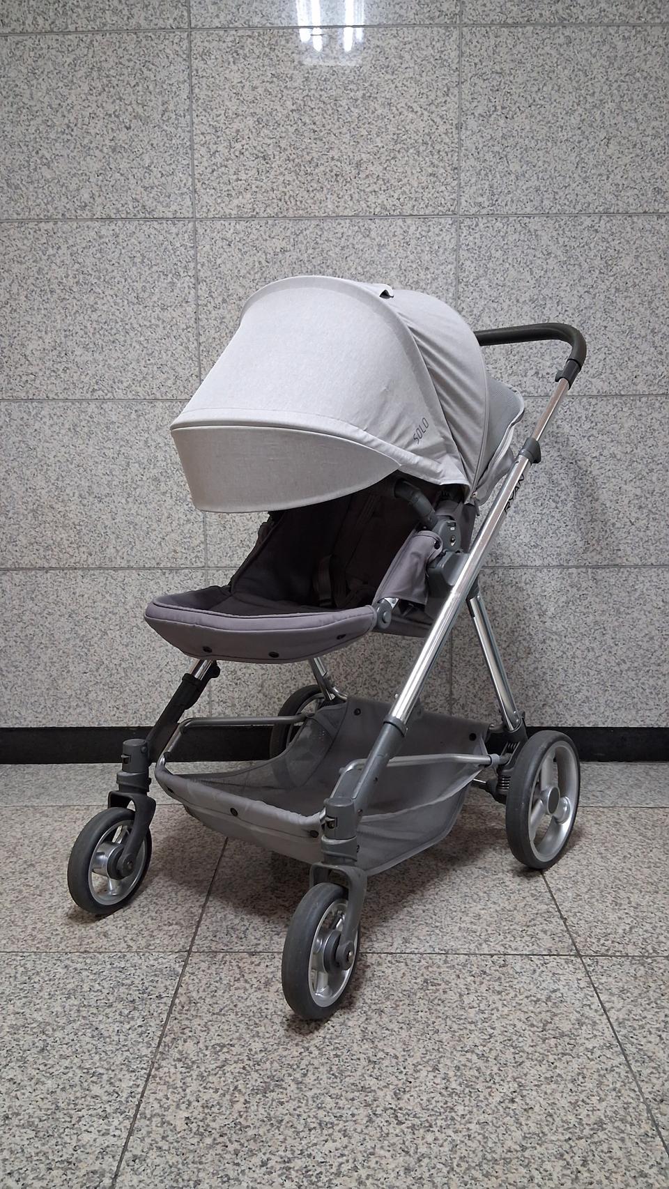최고급 명품 럭셔리 디럭스 유모차 리안 솔로. 방풍커버 무료증정. 수도권