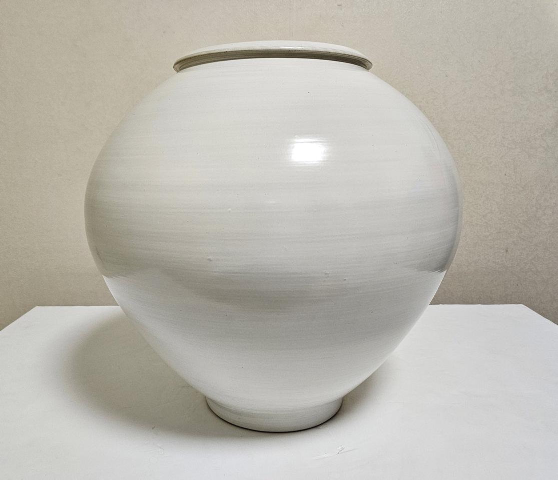 무광 대형 달항아리(2번)/미사용 새상품/돌사진 촬영/아기사진