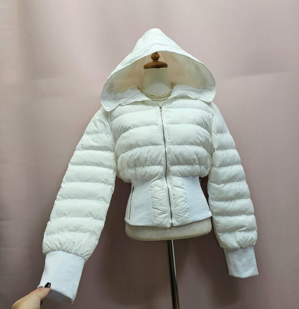 (새상품) 크롭라인 후드 숏패딩