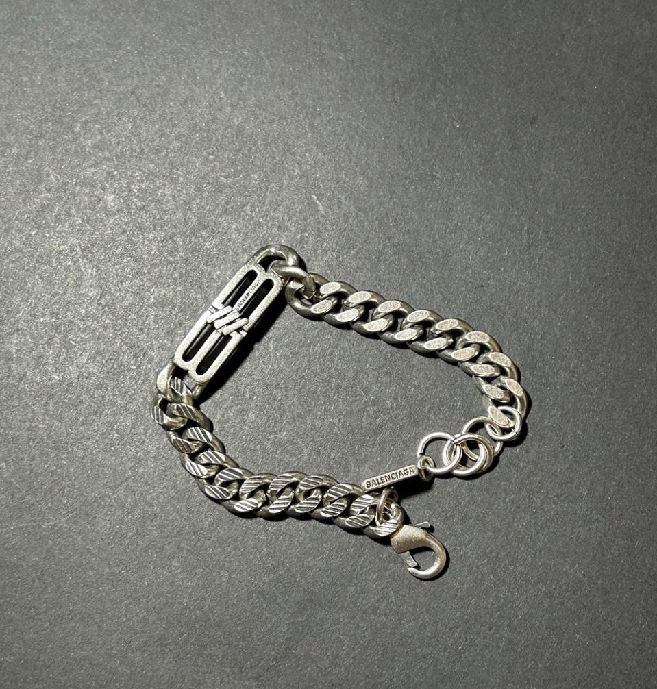 발렌시아가 팔찌 (써지컬제품)