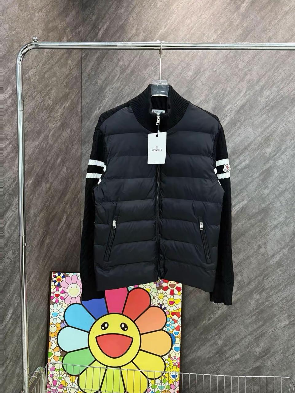 [몽클레어] 새상품 / 니트패딩 / 5 (약 105~110 사이즈)