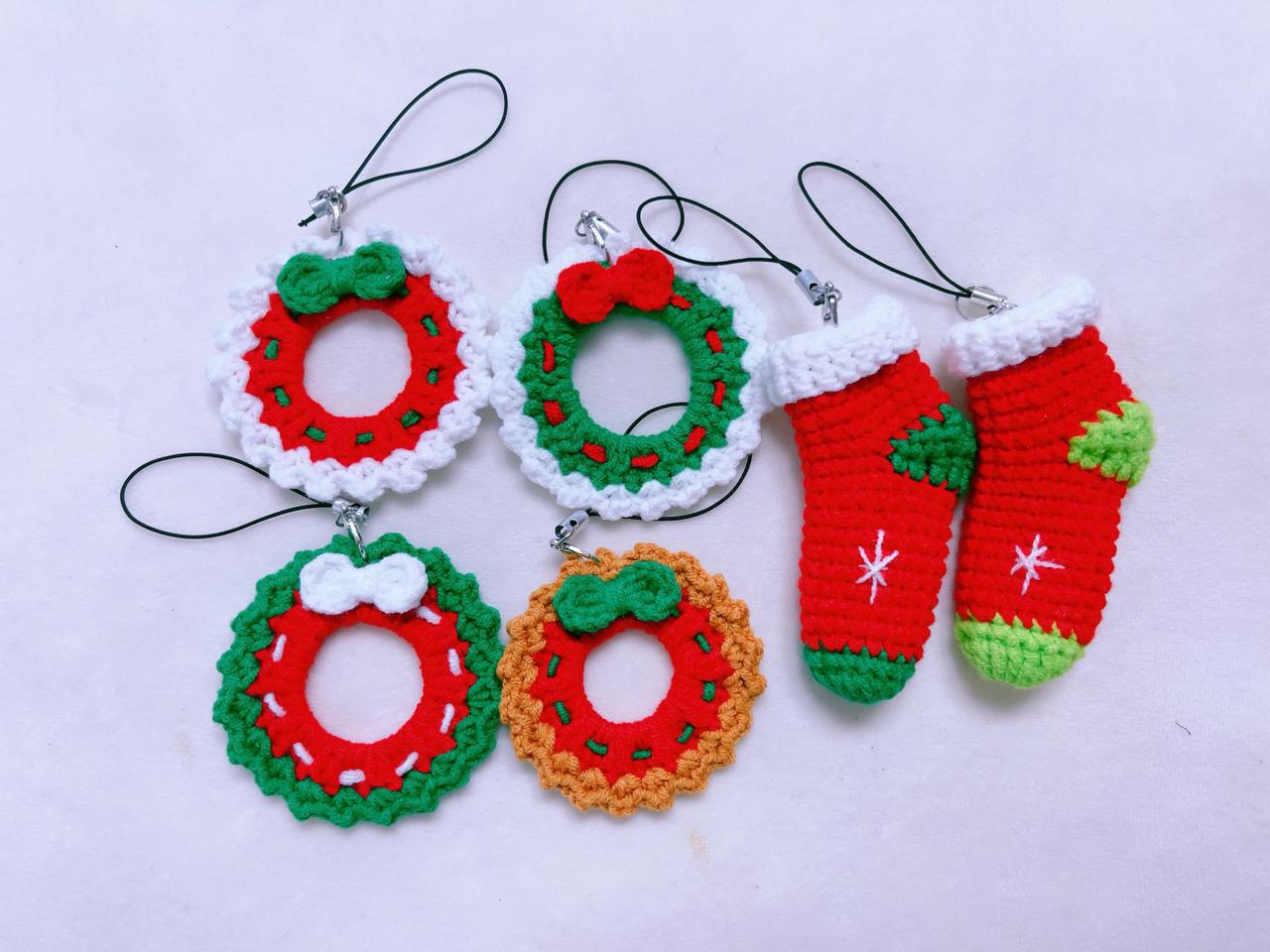 크리스마스 뜨개 리스 양말 키링 핸드폰 가방고리