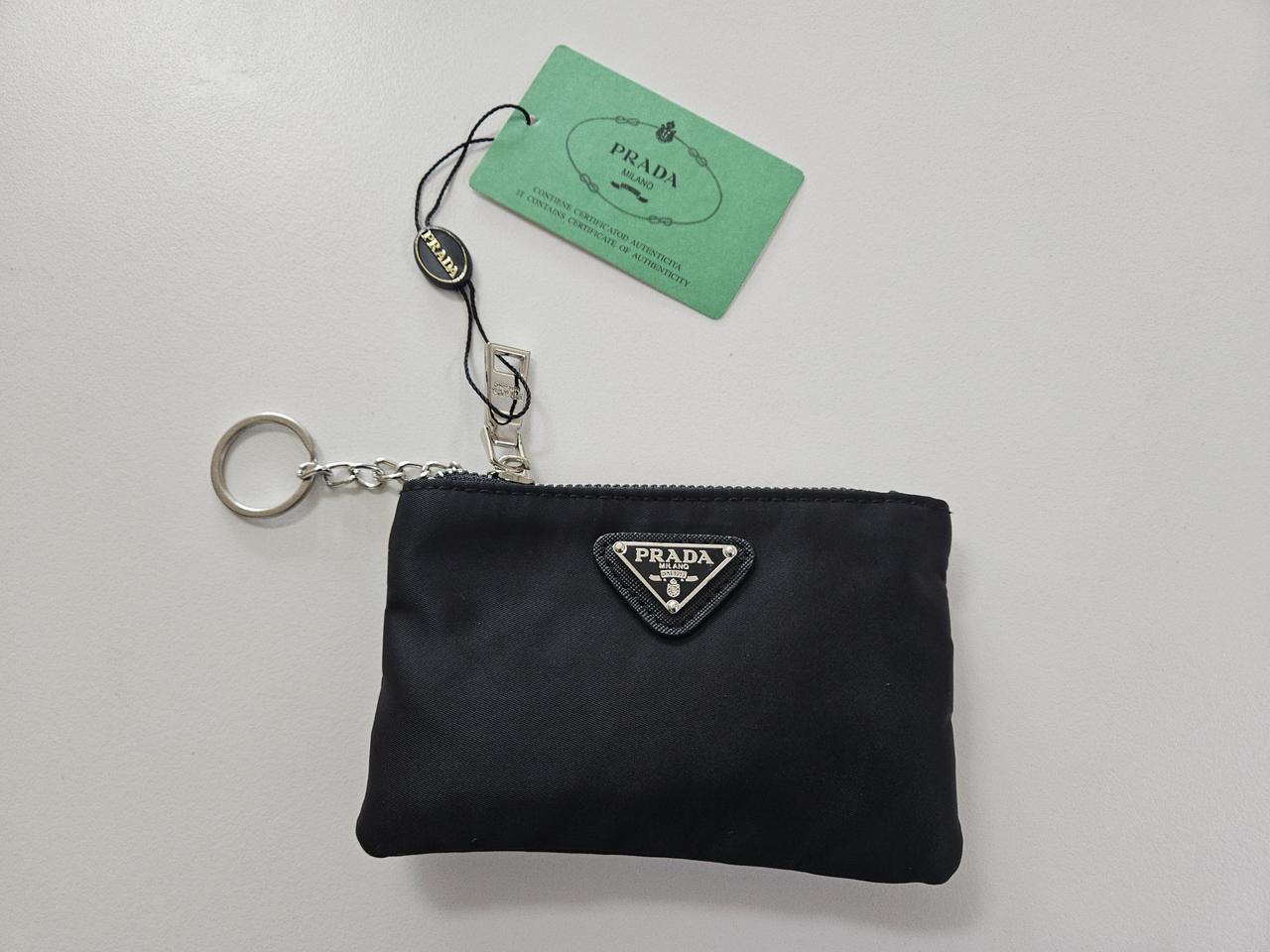 (새상품)프라다 키링 파우치
