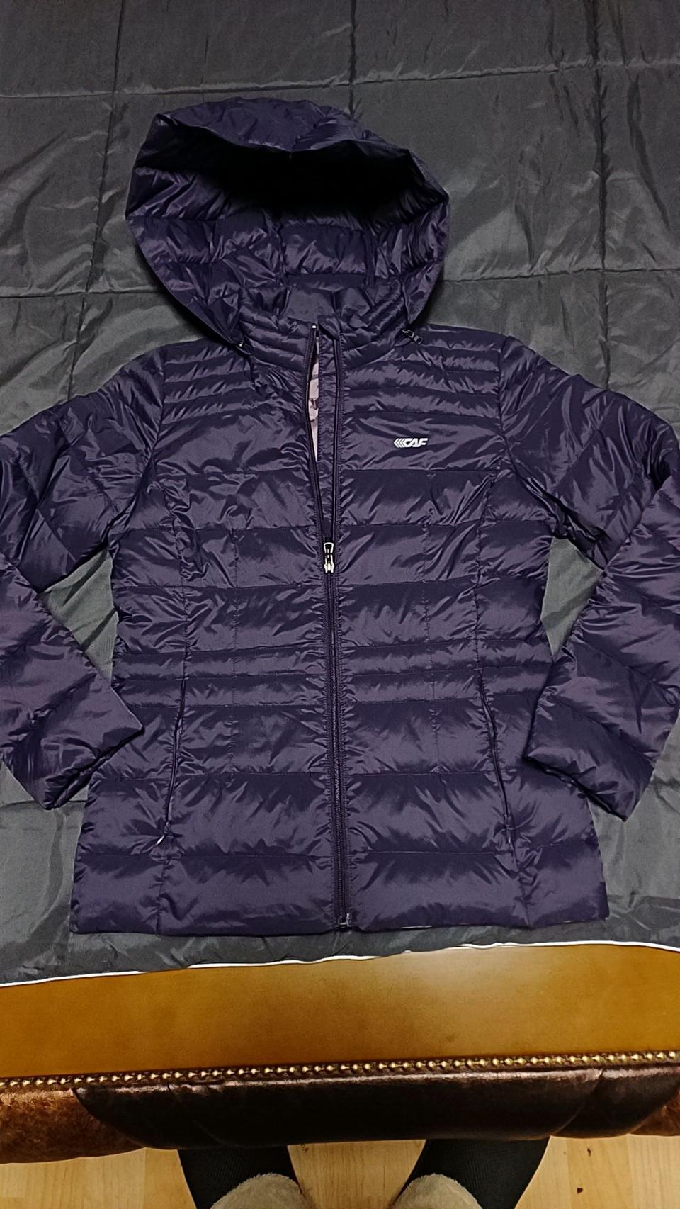 르까프 구스경량패딩 90 여성55 가슴46 기장63