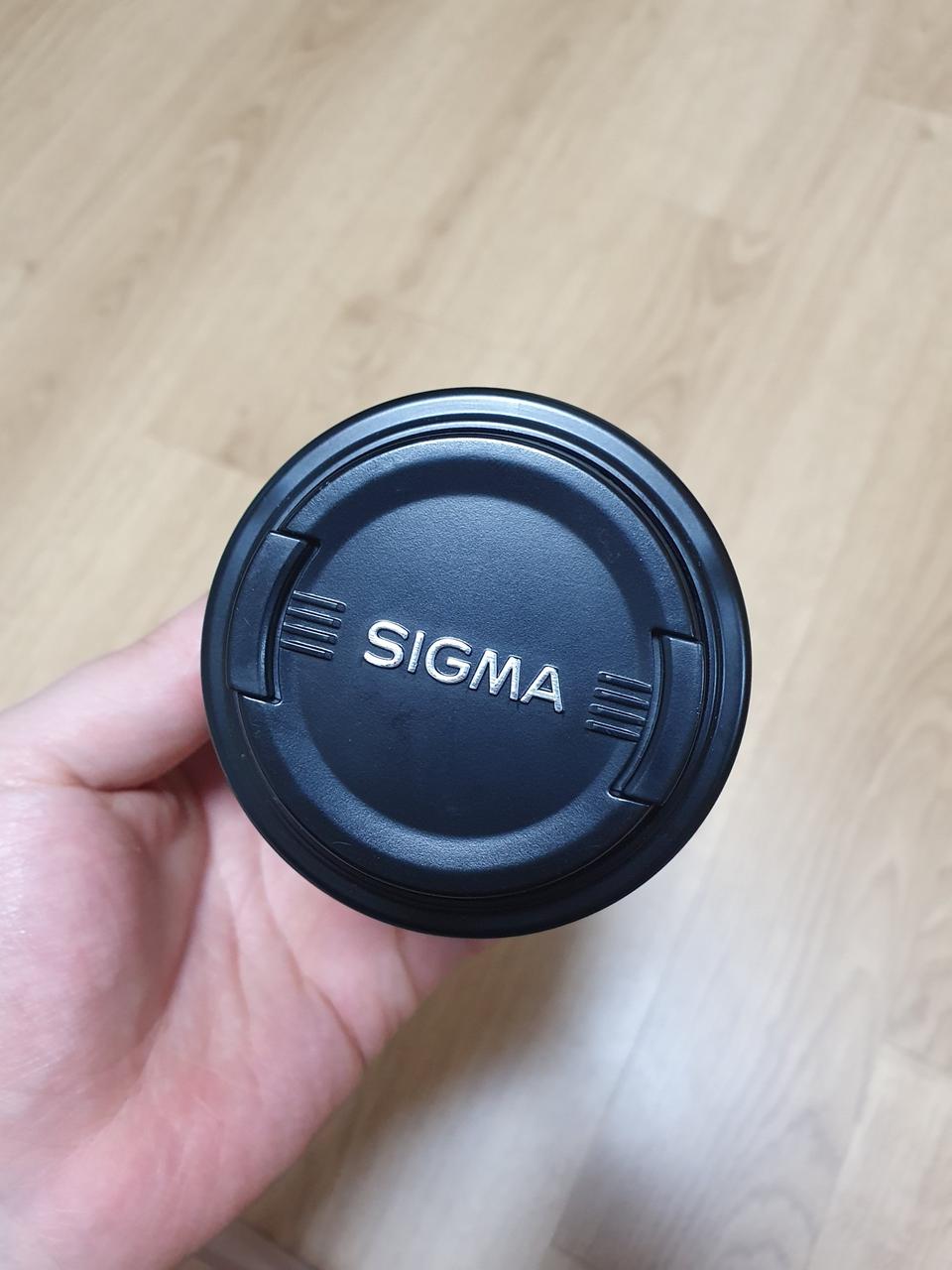 SIGMA ZOOM 55~200mm 1:4-5.6 DC 렌즈