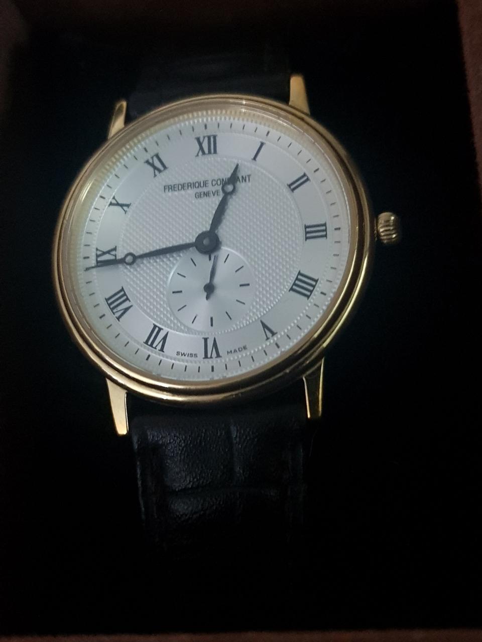 프레드릭 콘스탄트 34mm 쿼츠