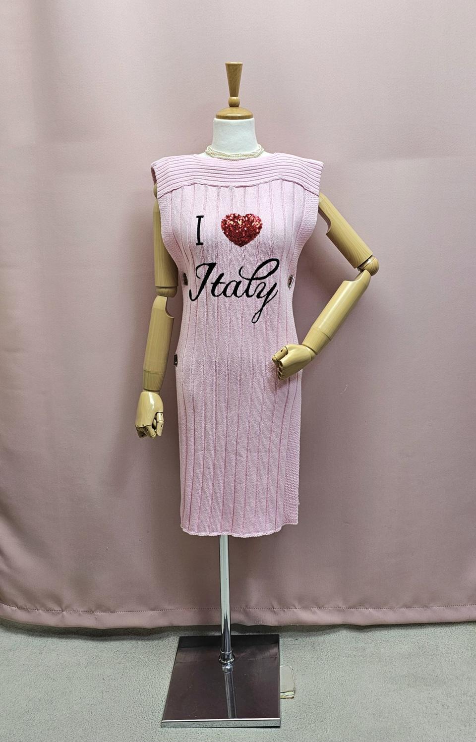 러블리 핑크 옆트임 니트 베스트