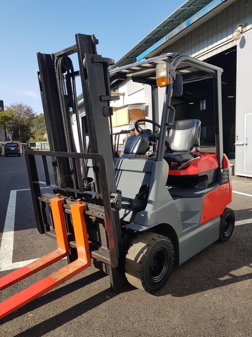 2.0톤 전기지게차 도요타 싸이드쉬프트장착