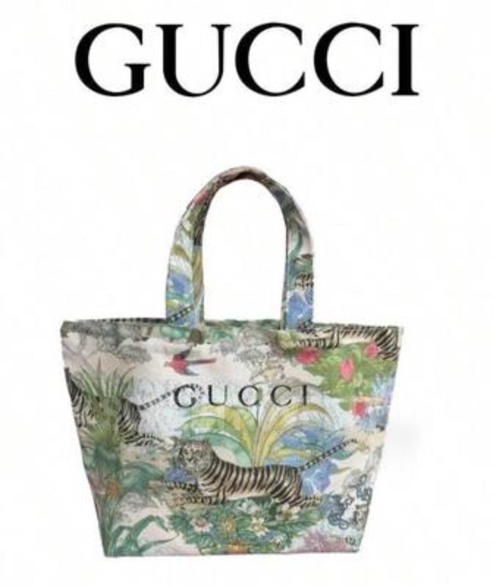 구찌뷰티 2025 타이거 에코백 기프트 토트백