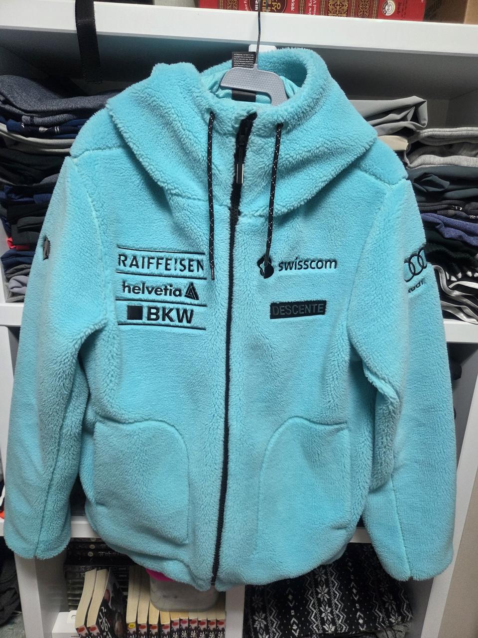 데상트 후리스 95