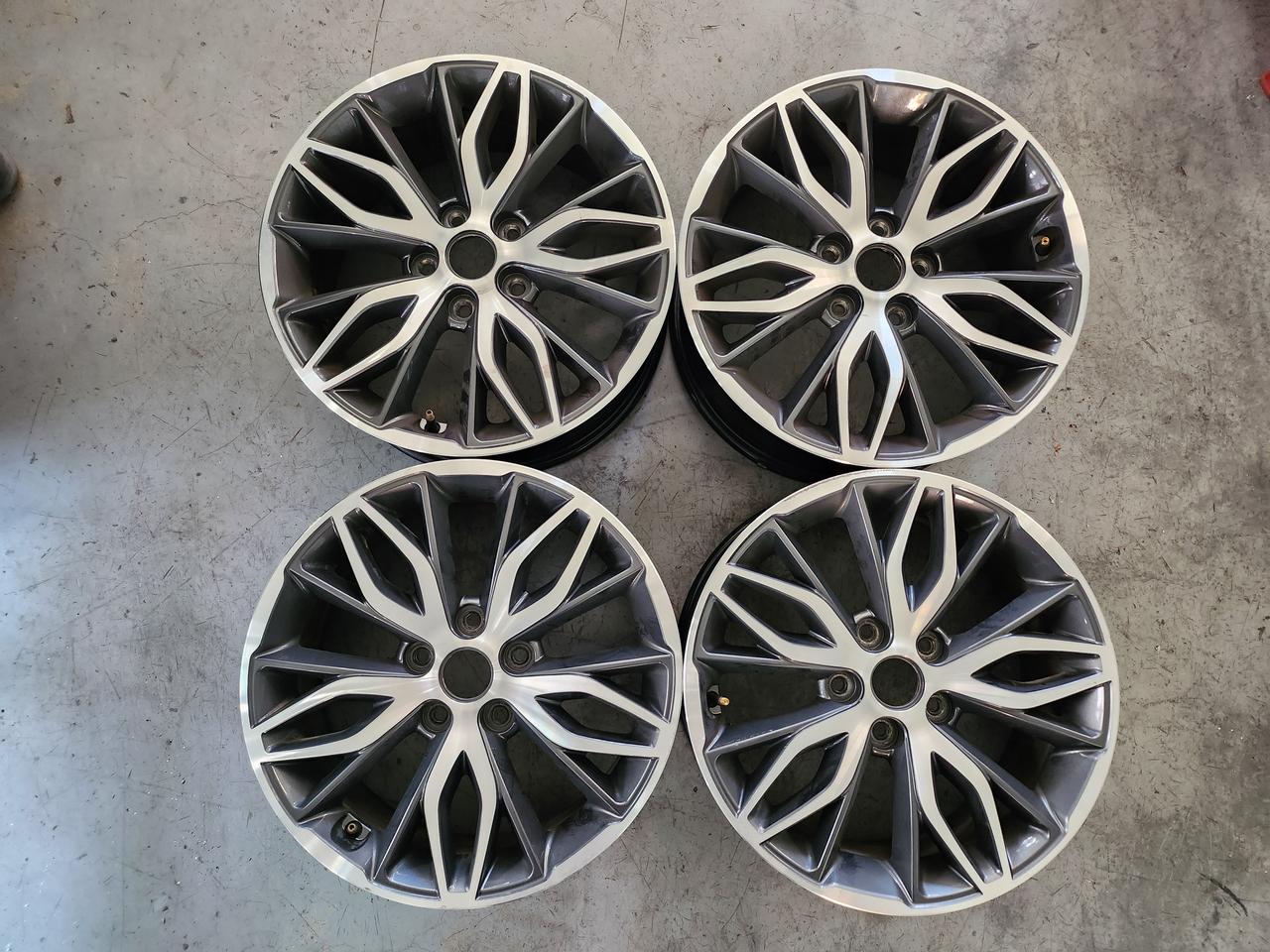 K5 DL3 17인치 순정휠 중고휠 판매