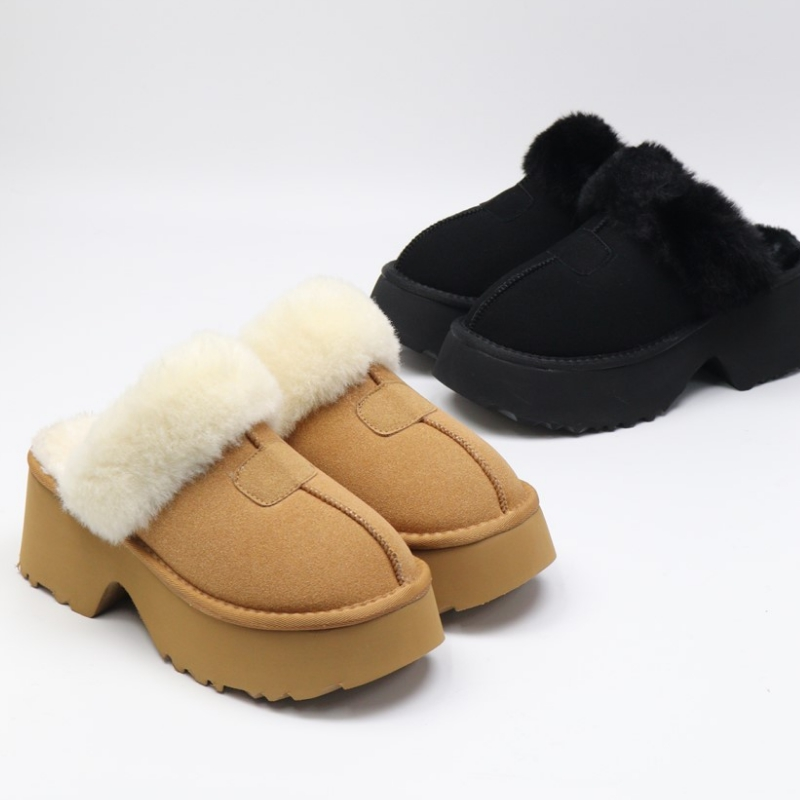 새상품 무료배송 여성 키높이7CM 통굽 퍼 슬리퍼 2컬러