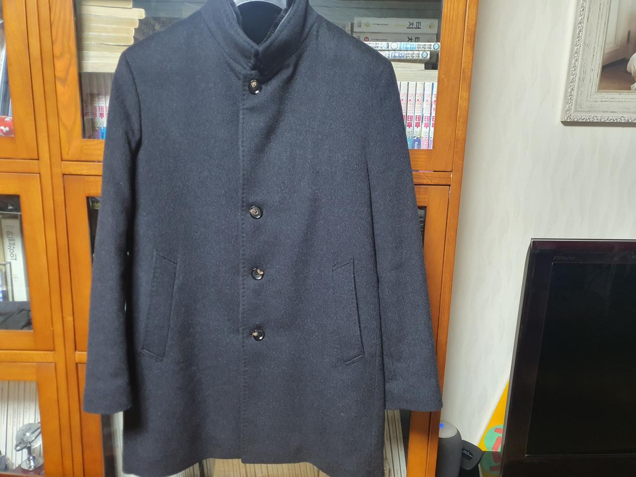 로가디스 애쉬 풀퍼 캐시미어 코트