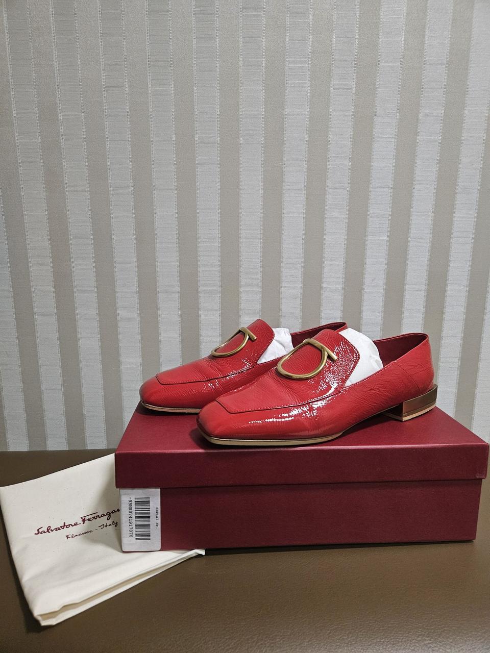 페라가모 LANA 여성화