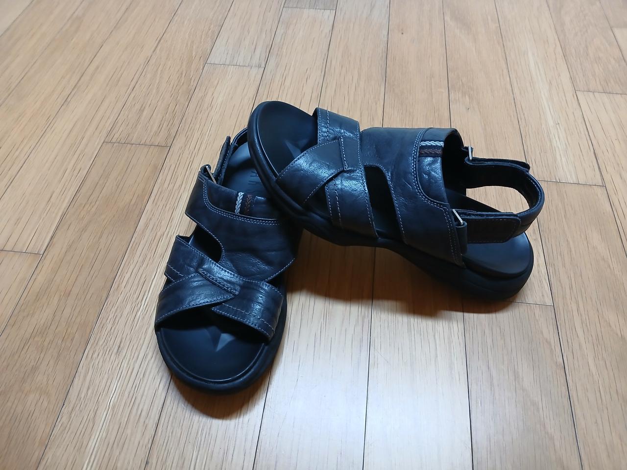 닥스 남성 가죽 샌들 블랙