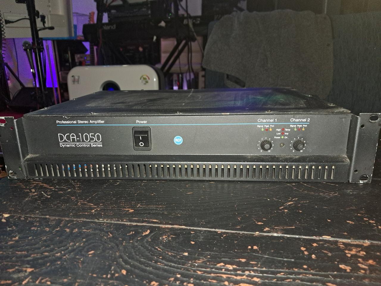 rcf dca-1050 파워앰프 팔거나교환