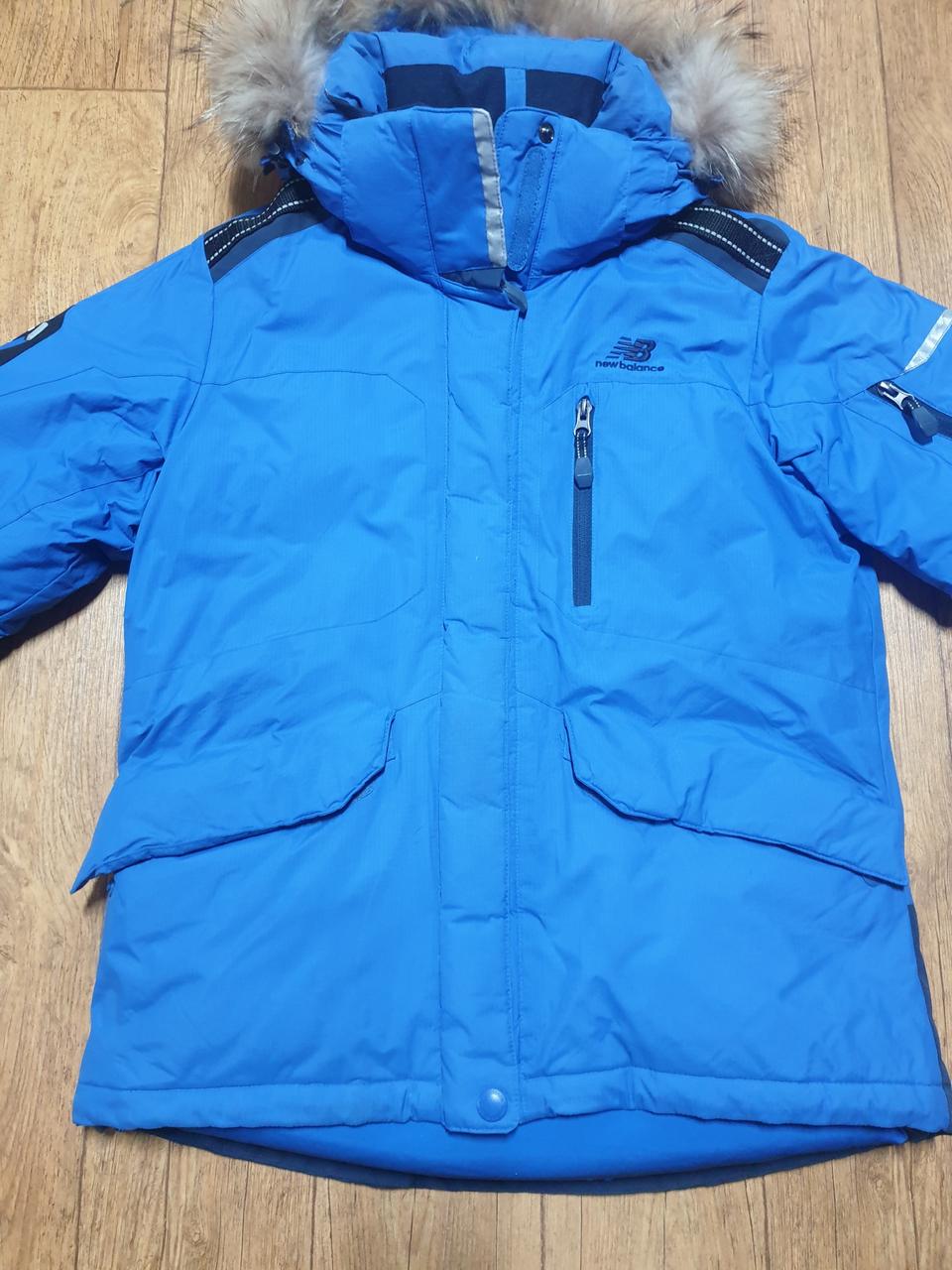 1238 뉴발란스 오리털 패딩 90~95 사이즈입니다