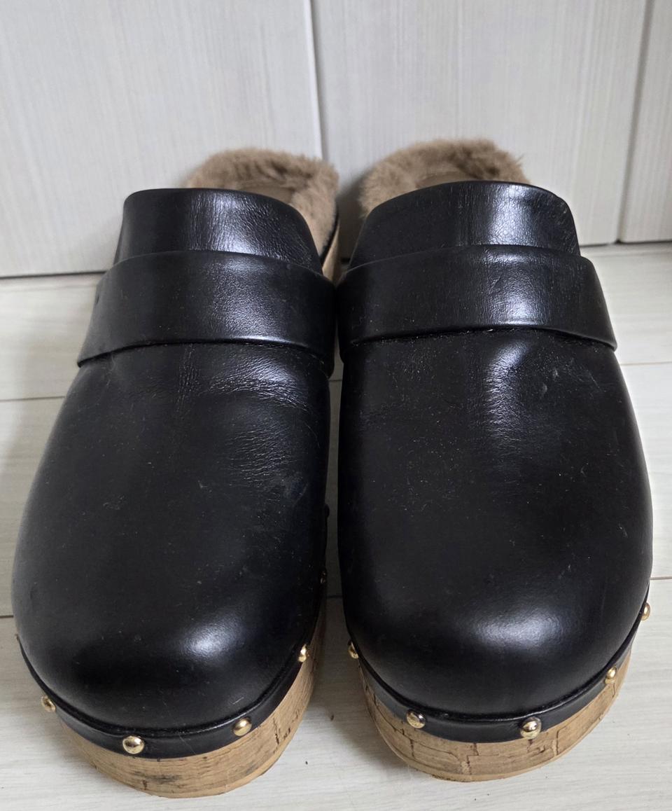 시슬리 퍼 우드 플랫폼 클로그 뮬 235