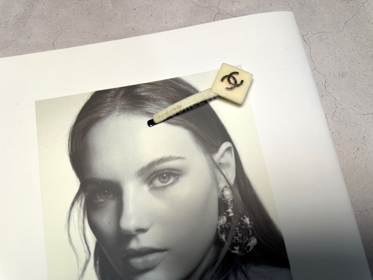 화이트 다이아 핸드메이드 샤넬 헤어핀