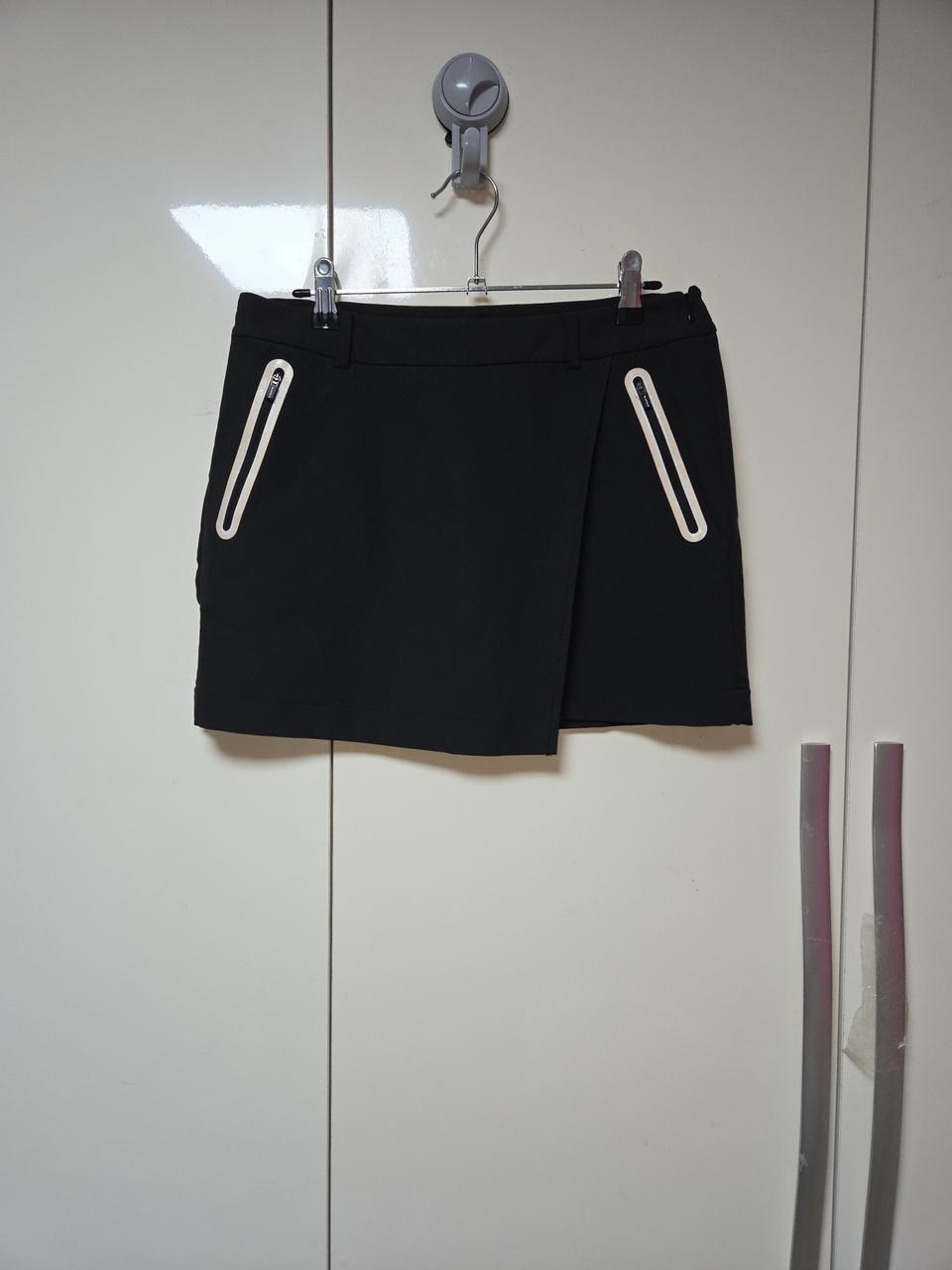 와이드앵글  스커트