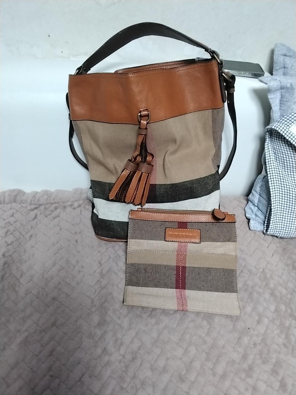 버버 ♡   크로스 토드가방