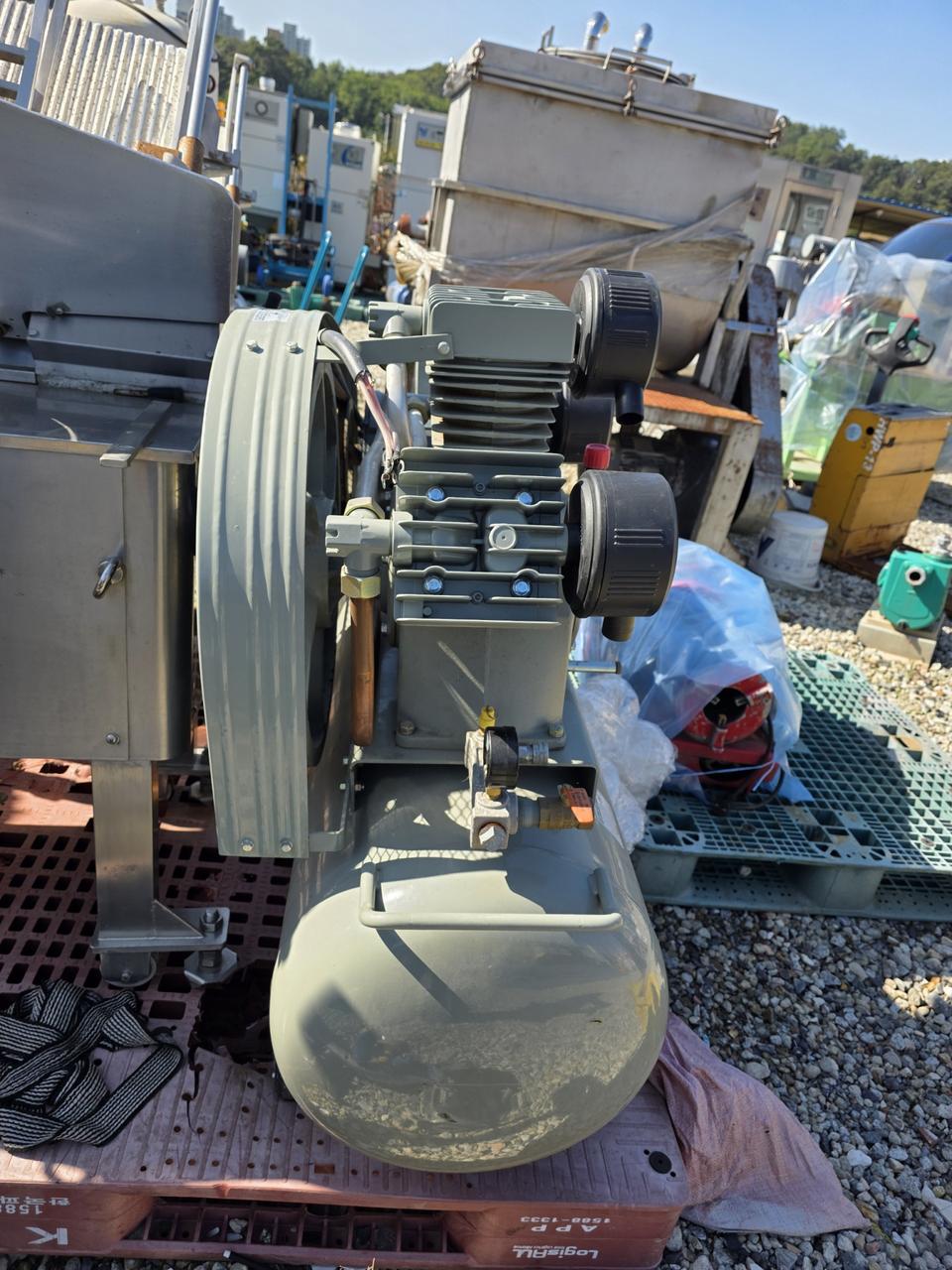 콤프레샤 10마력..고압세척기 200바 판매