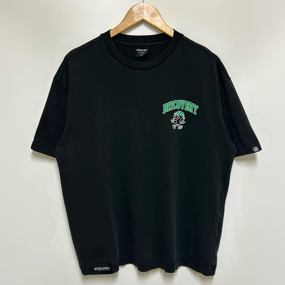 [남자 100]디스커버리 디커맨 스몰 그래픽 로고 반팔티