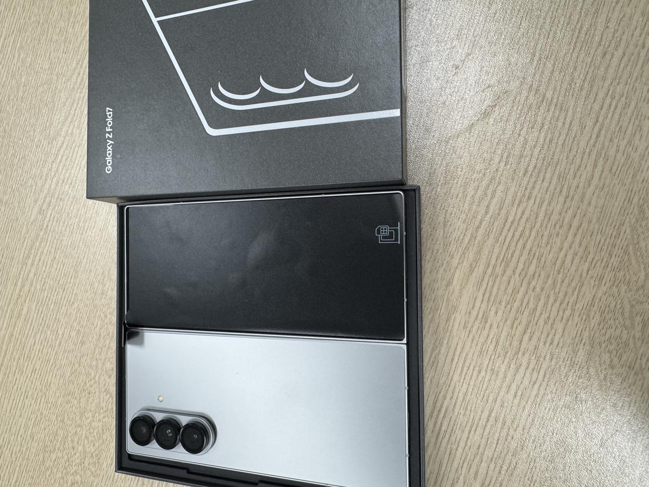 갤럭시폴드7 512GB 단순개봉 