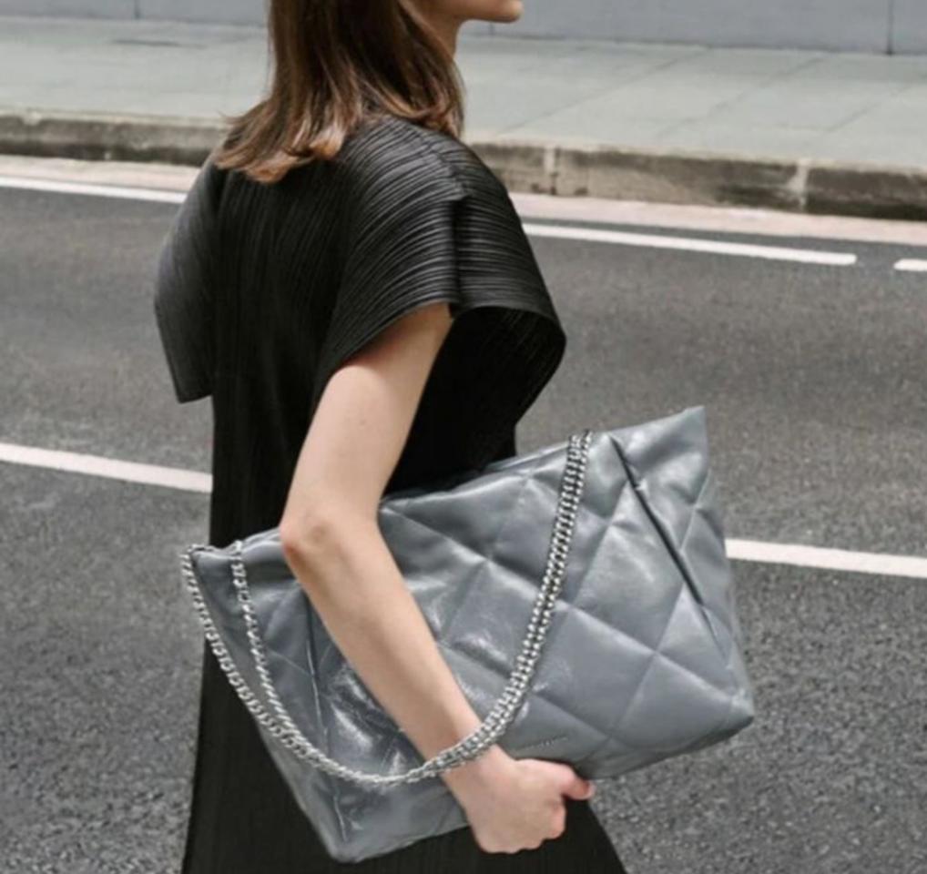 찰스앤키스 퀼팅 체인핸들 백 새상품