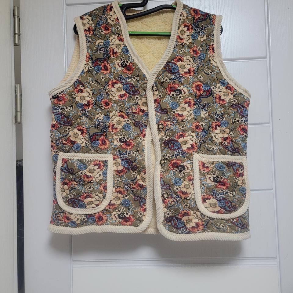 꽃무늬 퀼팅 조끼XL