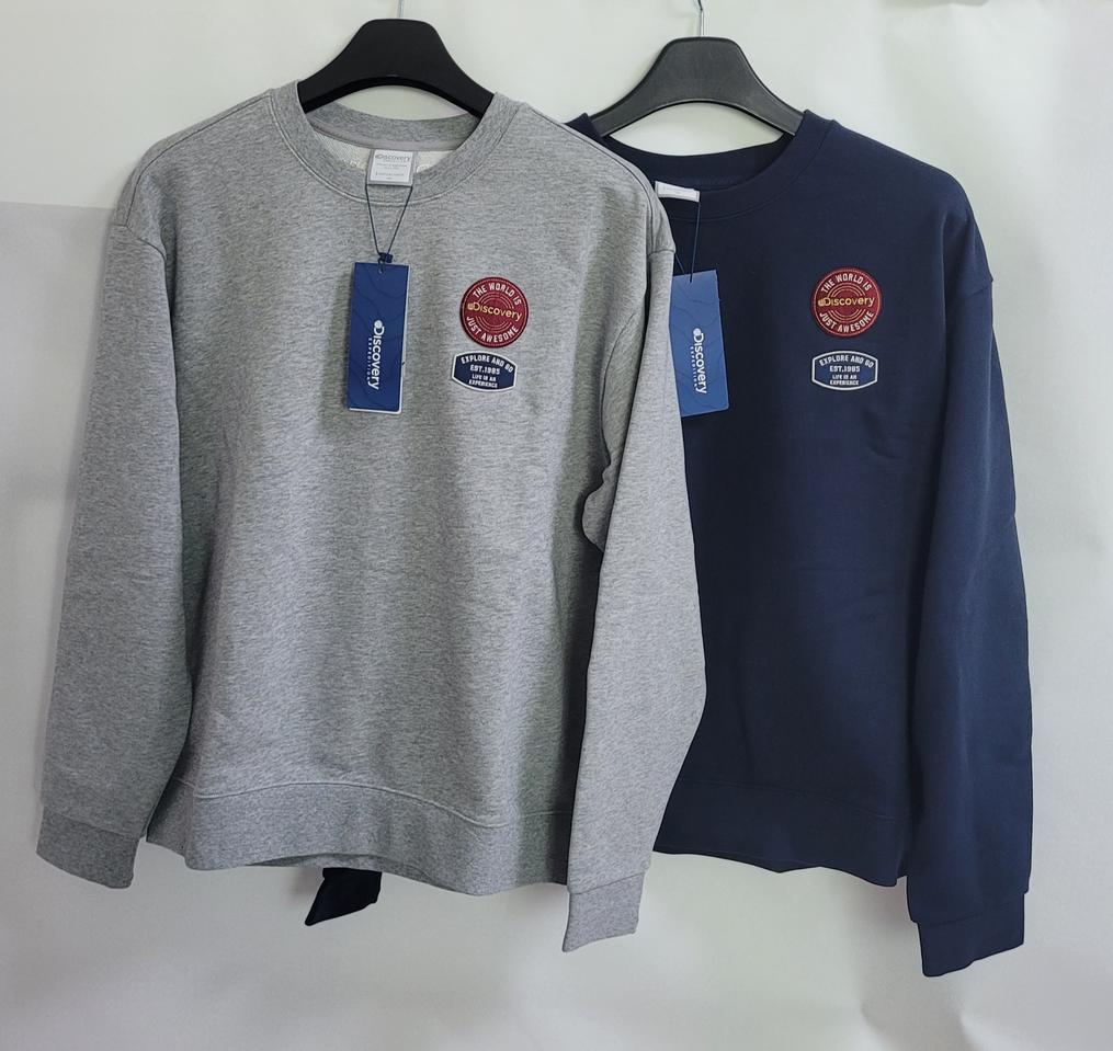 새상품)디스커버리 공용 세미오버핏 맨투맨 95~110