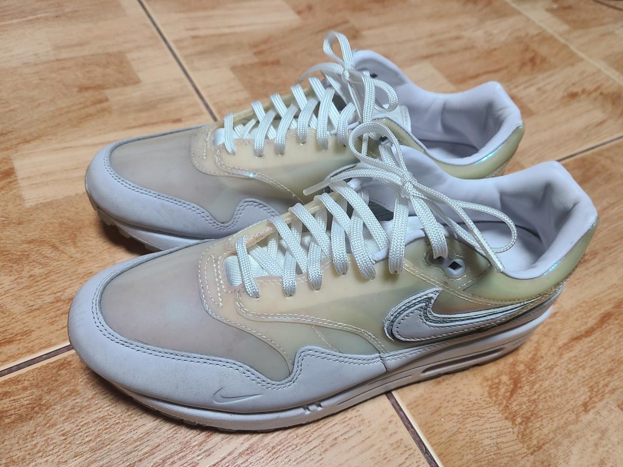 나이키 맥스1 우먼스 데이화이트 270(260)