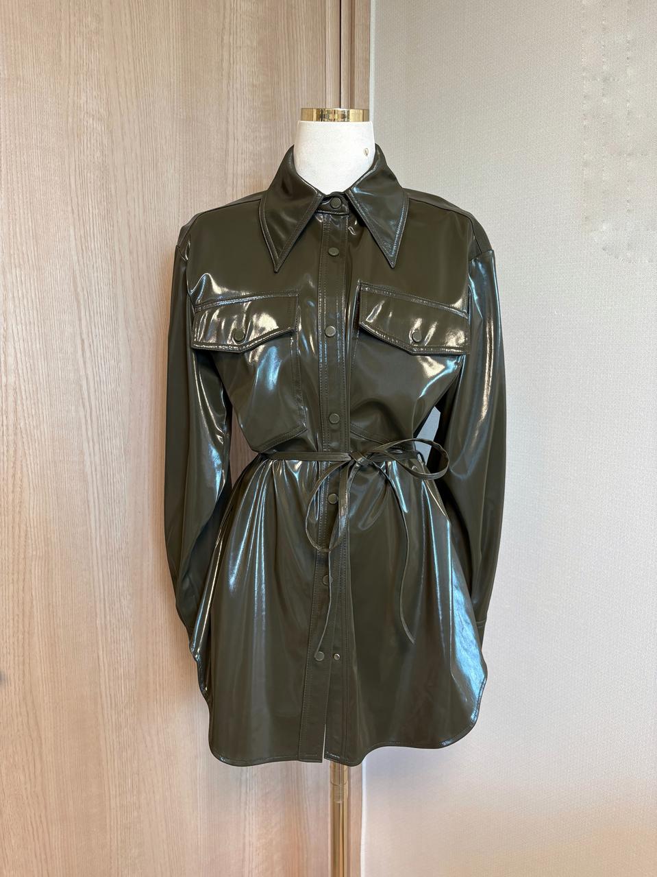 쥬시쥬디 글로시 셔츠