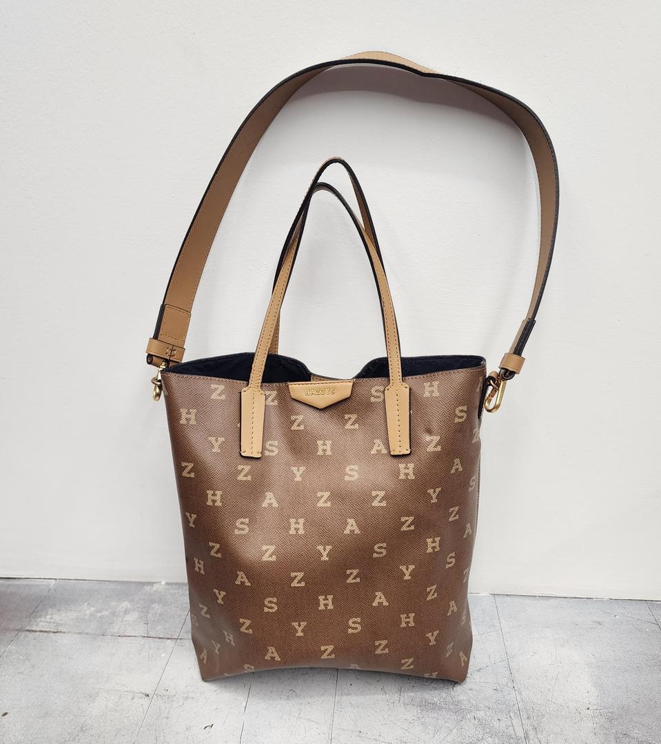 헤지스 크로스백