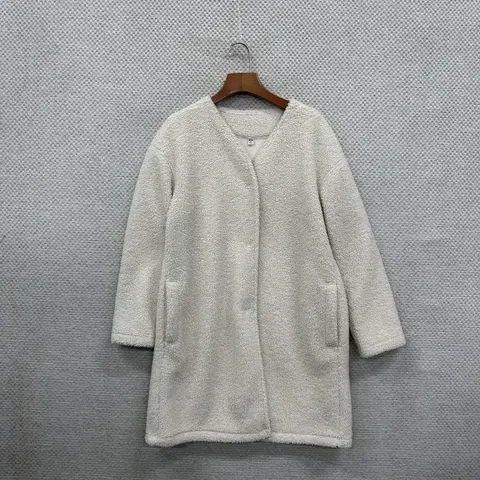 유니클로 캐주얼 뽀글이 플리스 후리스 코트 M A00906