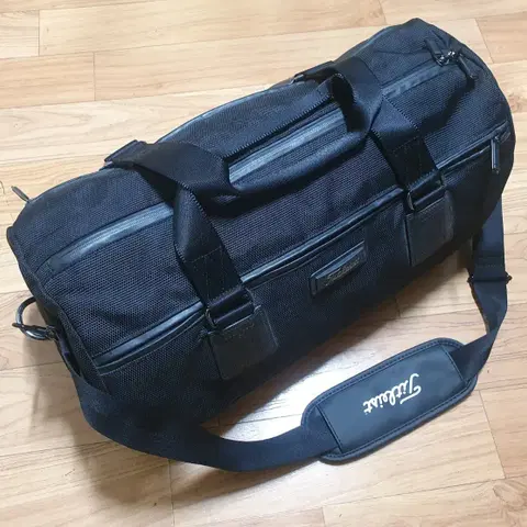 타이틀리스트 블랙 더플백 보스턴백 여행가방 크로스백 골프가방 이미지참조