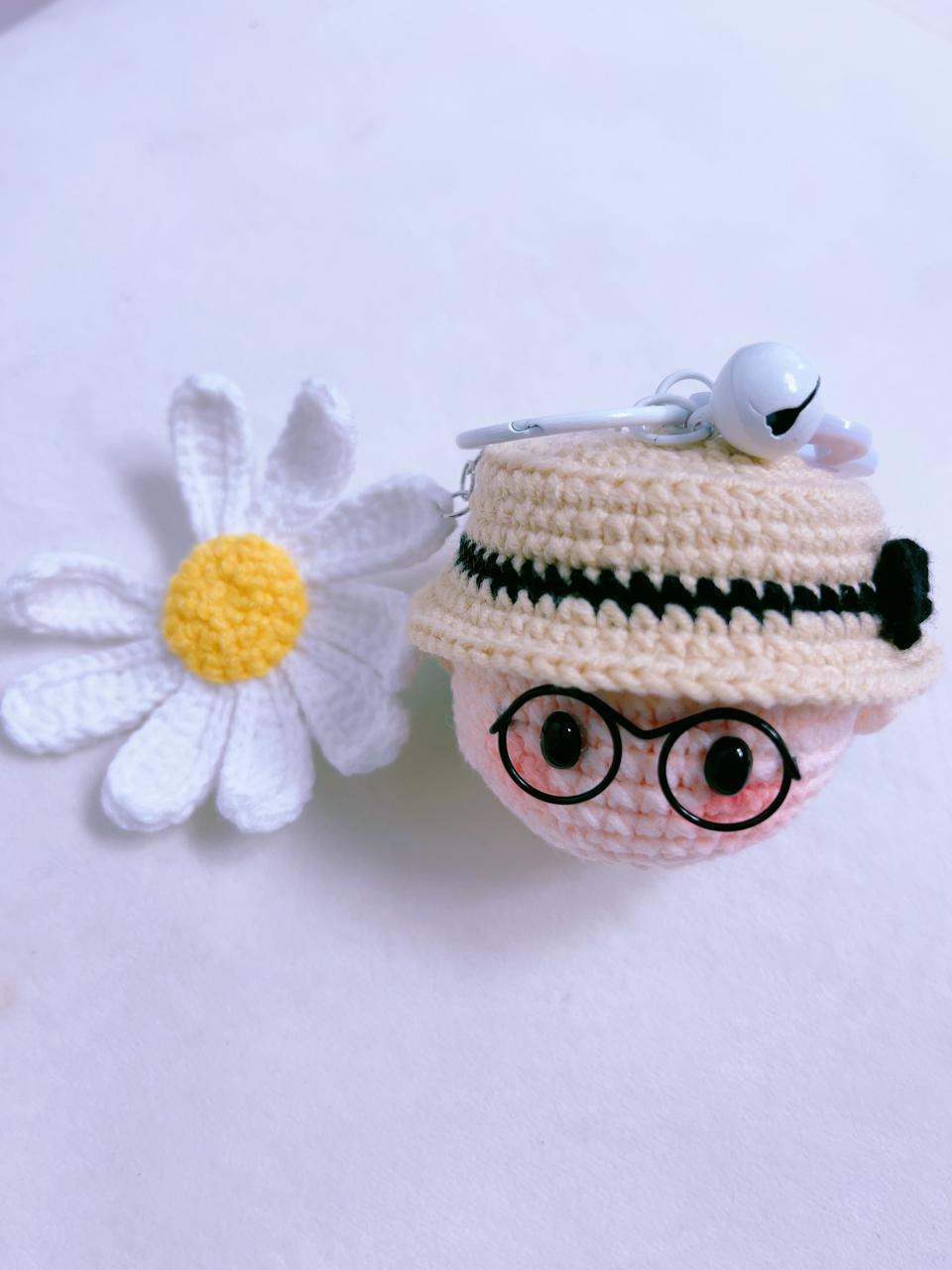 손뜨개 안경 쓴 지디GD인형 키링 핸드폰 자동차키 가방고리