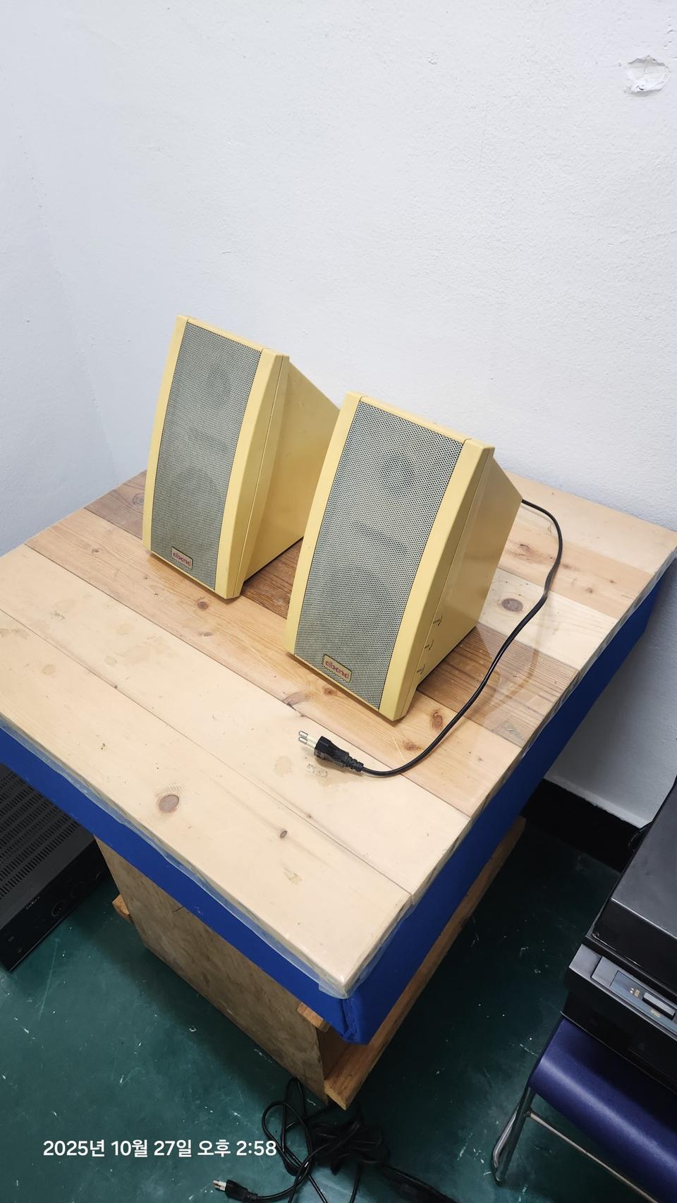 90년도 SMS-40 스테레오 스피커 판매합니다