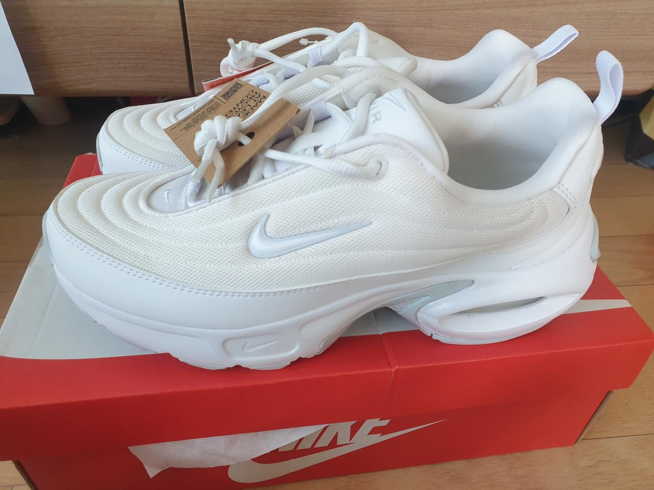 나이키 운동화 에어맥스 260새거