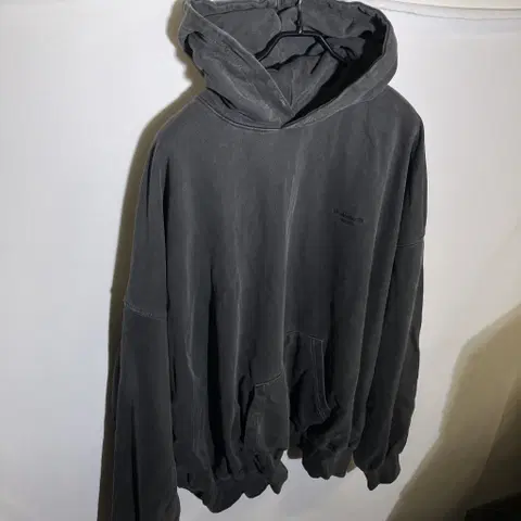 2)언더마이카 피그먼트 오버핏 후드티