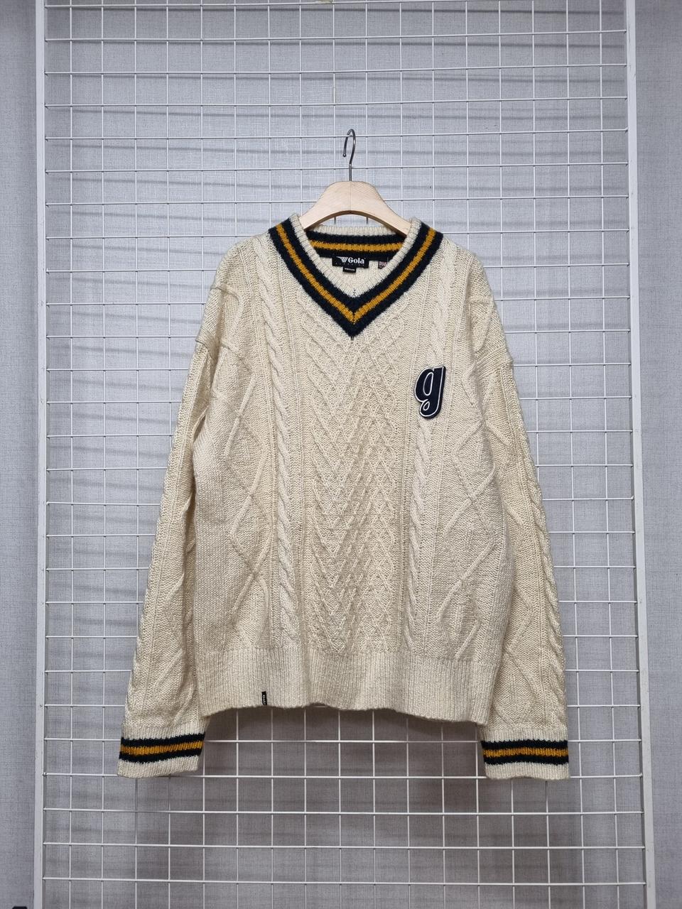 Gola 골라 니트